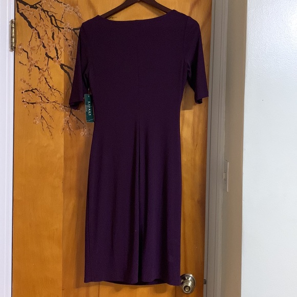 Short sleeve dress - Picture 4 of 5